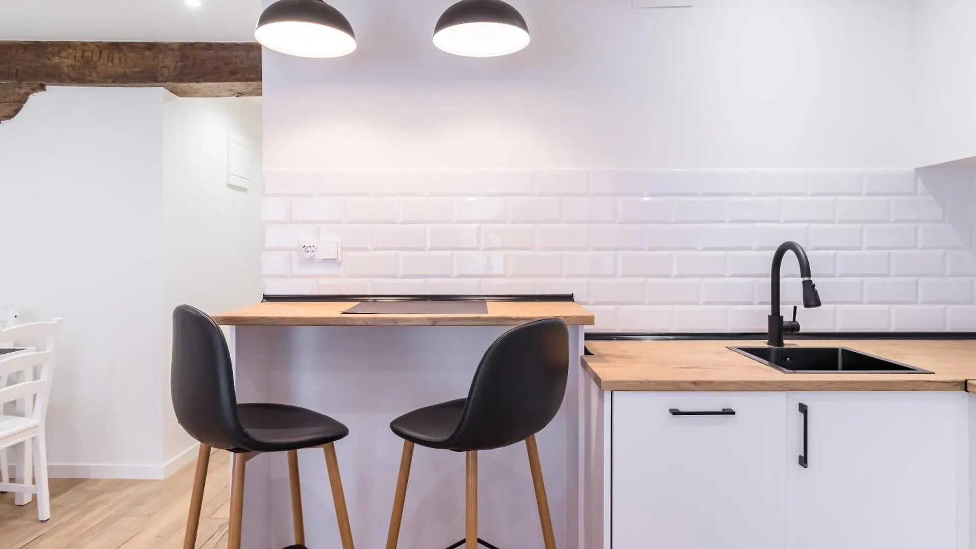 Itinere Suit Core Apartment Santander